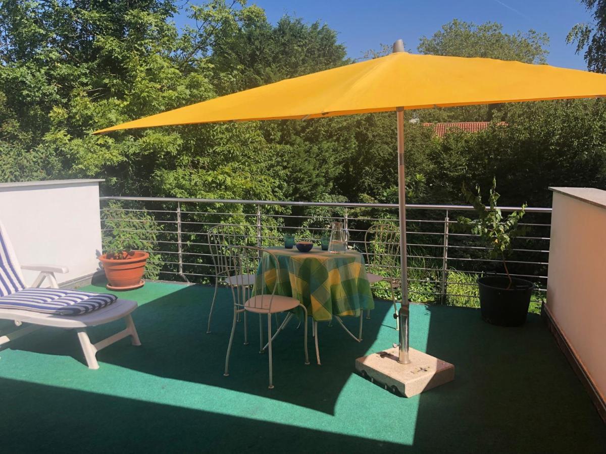 Glueck In Benrath Apartment Дюселдорф Екстериор снимка